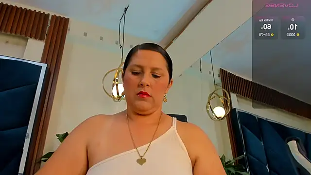 KikaDuque online show from 11-29-25, 07:17