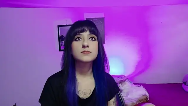 atenea dragon   online show from 04-15-26, 08:31