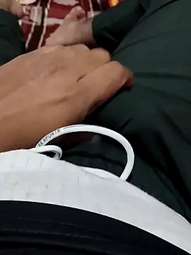 hunk28 6 online show from 10-28-25, 06:43