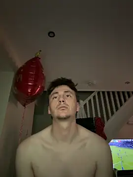 Snapshot of Hansonbloux chatting on 10-05-25, 11:02 Hansonbloux online show from 10-05-25, 11:02