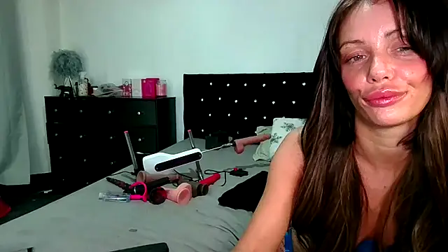 Snapshot of OliviaRyan22 chatting on 03-23-26, 11:20 OliviaRyan22 online show from 03-23-26, 11:20