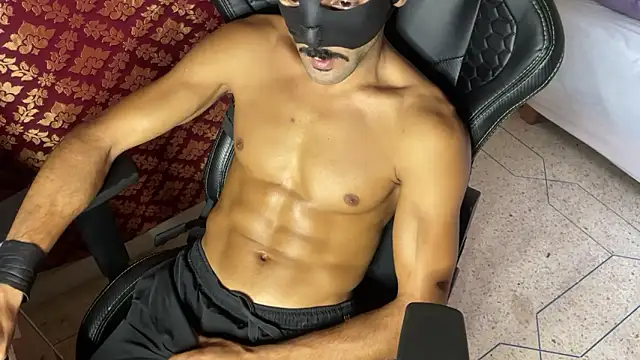 JUSTFORRICH online show from 10-24-25, 02:24