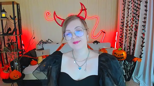 YourUniverser online show from 10-26-25, 09:26