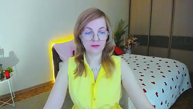 YourUniverser online show from 04-07-26, 09:32