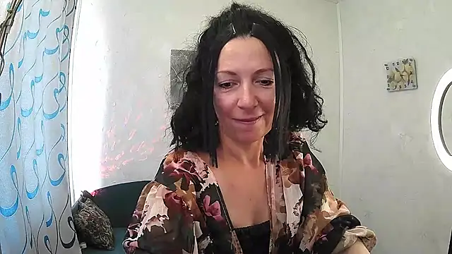 Snapshot of ValleriWind chatting on 07-16-26, 12:22 ValleriWind online show from 07-16-26, 12:22