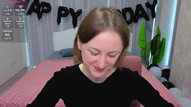 LuluChiiii online show from 10-27-25, 10:41