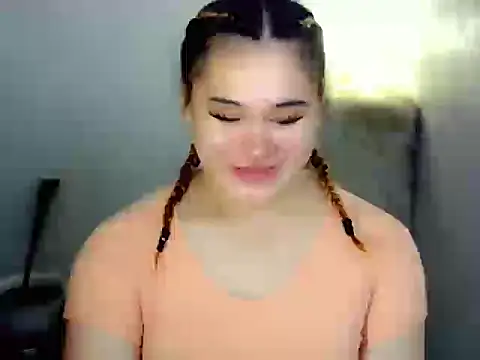 Snapshot of Annierose_ts chatting on 03-20-26, 05:51 Annierose ts online show from 03-20-26, 05:51