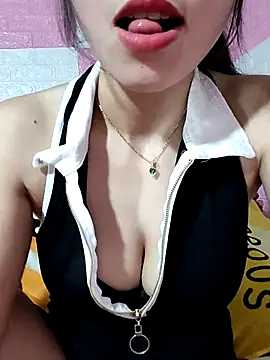 Snapshot of Ingrid428 chatting on 05-08-26, 03:01 Ingrid428 online show from 05-08-26, 03:01