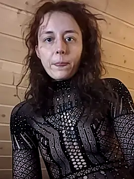 marijacucu online show from 11-23-25, 07:41