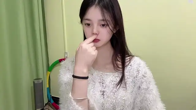 Nicole-13 online show from 12-19-25, 11:39