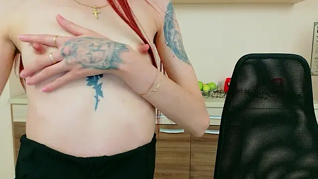 Julia Jae online show from 02-09-26, 07:23