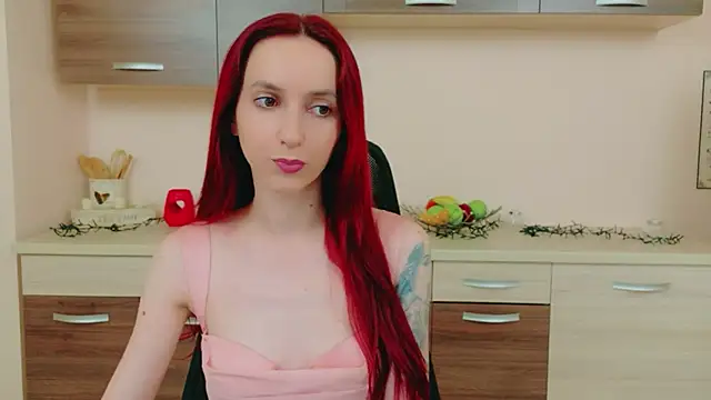 Julia Jae online show from 06-07-26, 05:11