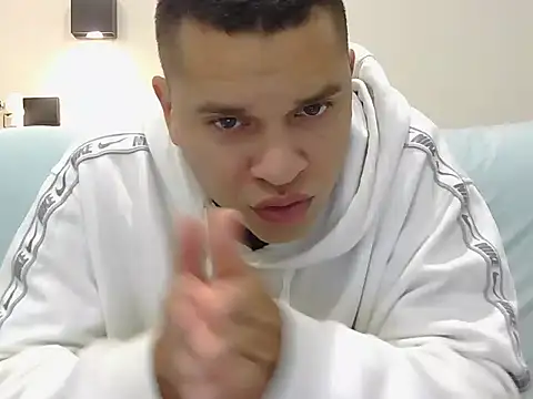 Krono dikaprio  online show from 03-12-26, 08:48