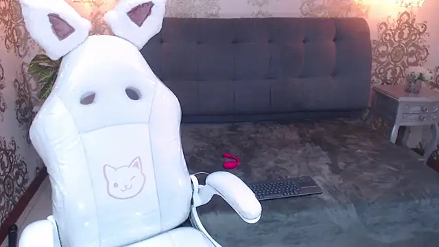 KendyLoveLans online show from 09-20-25, 03:40