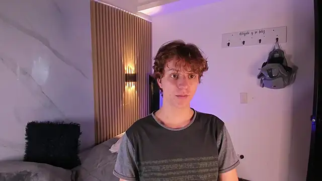 IM DAREN online show from 12-23-25, 03:04