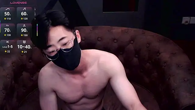 asiantwinkz online show from 04-18-26, 12:42