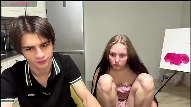 flowerscouple online show from 03-07-26, 10:07