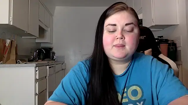 Snapshot of JJbaby1 chatting on 10-29-25, 02:52 JJbaby1 online show from 10-29-25, 02:52