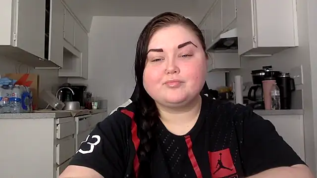 Snapshot of JJbaby1 chatting on 11-13-25, 05:34 JJbaby1 online show from 11-13-25, 05:34