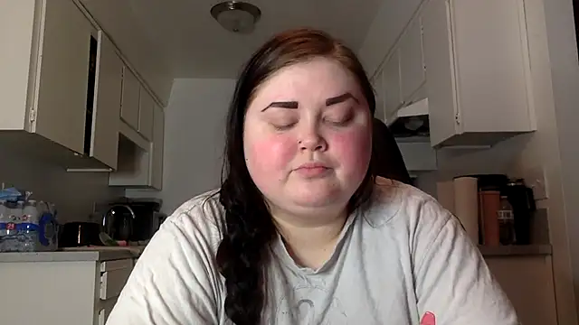 Snapshot of JJbaby1 chatting on 11-17-25, 03:29 JJbaby1 online show from 11-17-25, 03:29
