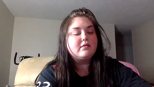 Snapshot of JJbaby1 chatting on 04-29-26, 01:53 JJbaby1 online show from 04-29-26, 01:53