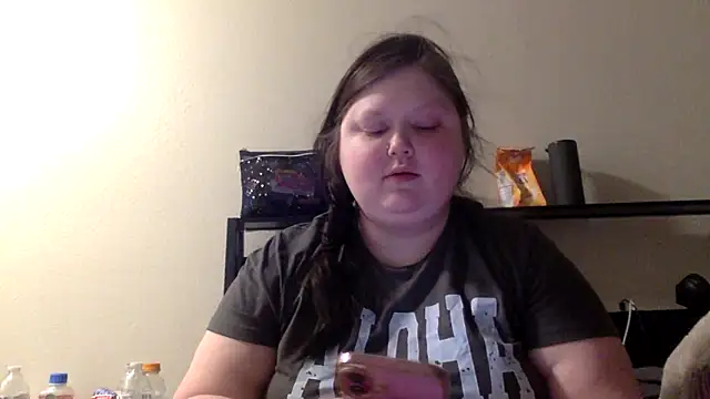 Snapshot of JJbaby1 chatting on 05-08-26, 09:36 JJbaby1 online show from 05-08-26, 09:36