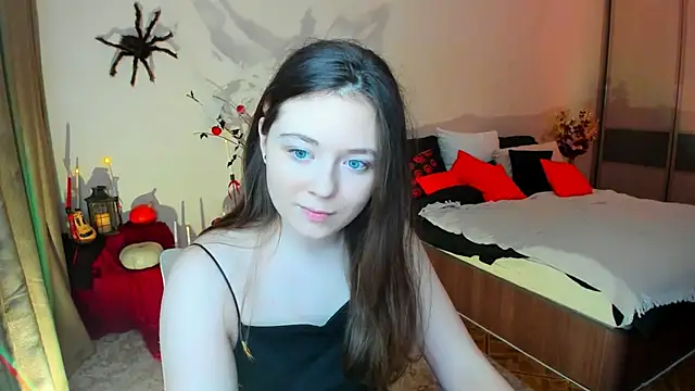 AlluringLookk online show from 11-02-25, 04:09