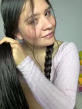 Emilyybennet  online show from 03-16-26, 11:09