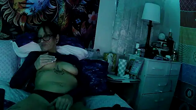 gypsyadventures1 online show from 09-14-25, 05:17