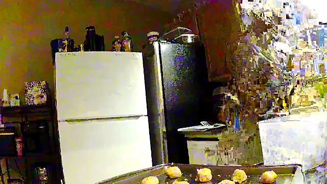 gypsyadventures1 online show from 12-20-25, 01:45