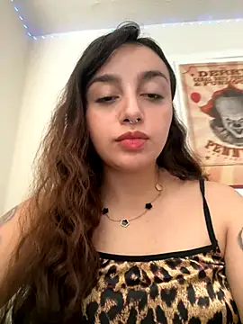 CharmingMaddie online show from 09-14-25, 05:12