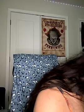 CharmingMaddie online show from 12-01-25, 06:35