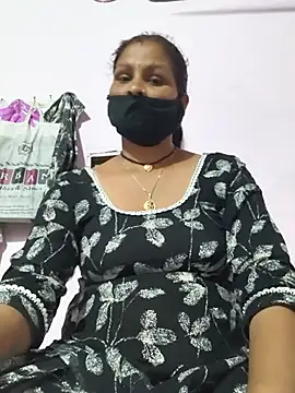 Love-pari077 online show from 07-28-26, 05:58