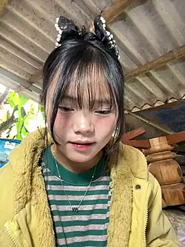 AdamLazis online show from 12-23-25, 01:47