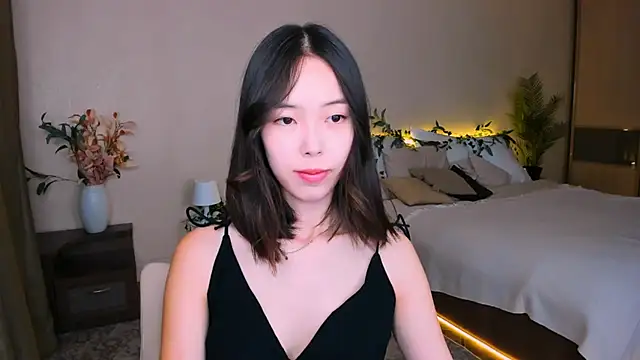 Snapshot of SoulHarmoonyy chatting on 09-16-25, 01:23 SoulHarmoonyy online show from 09-16-25, 01:23