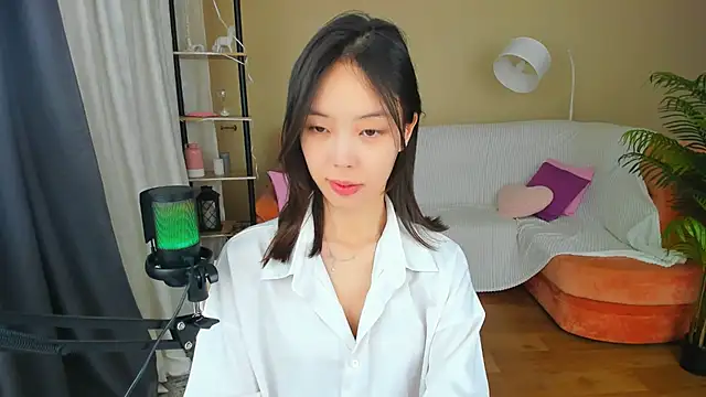 Snapshot of SoulHarmoonyy chatting on 11-05-25, 01:22 SoulHarmoonyy online show from 11-05-25, 01:22