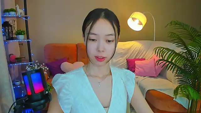 Snapshot of SoulHarmoonyy chatting on 11-13-25, 01:21 SoulHarmoonyy online show from 11-13-25, 01:21