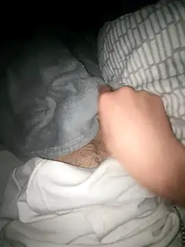 Snapshot of Hornyhrony chatting on 09-28-25, 12:05 Hornyhrony online show from 09-28-25, 12:05