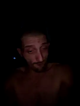 Snapshot of Rebeldevil95 chatting on 10-15-25, 08:03 Rebeldevil95 online show from 10-15-25, 08:03