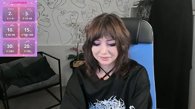 CrystallBloom online show from 09-16-25, 02:01