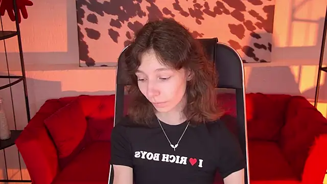 EmmanuellBrown online show from 04-25-26, 01:19