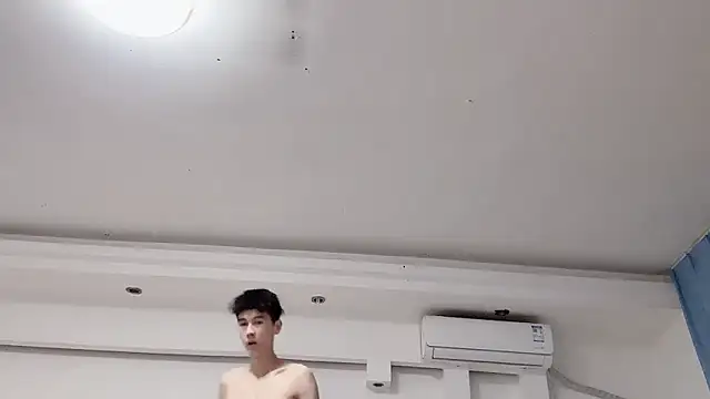 xiaojie2563 online show from 09-29-25, 09:47