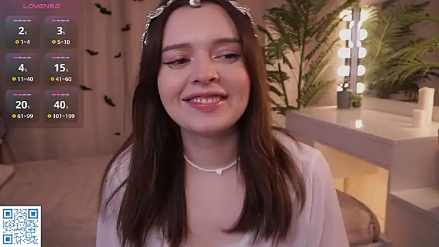 Snapshot of BlissHey chatting on 11-04-25, 03:33 BlissHey online show from 11-04-25, 03:33