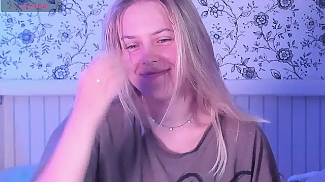 Snapshot of AngelAnty chatting on 07-06-26, 02:03 AngelAnty online show from 07-06-26, 02:03