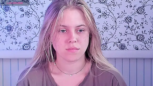 Snapshot of AngelAnty chatting on 07-09-26, 01:15 AngelAnty online show from 07-09-26, 01:15