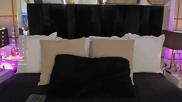 GretaVelvet online show from 10-27-25, 06:45