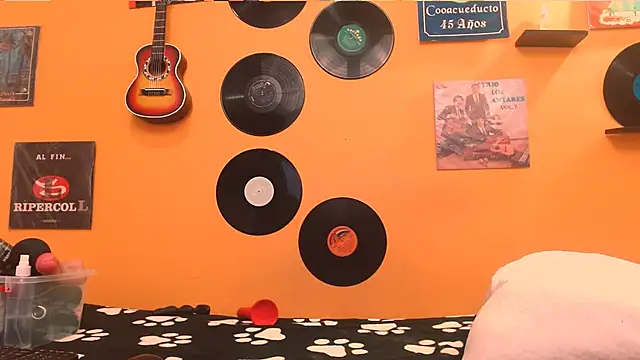 meisevil77 online show from 11-25-25, 01:49