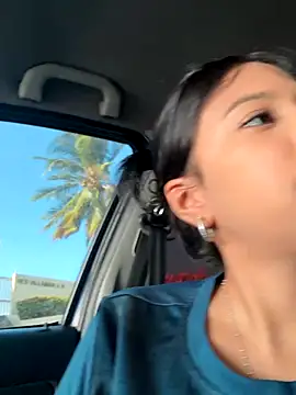 lynn9000 online show from 10-29-25, 07:59