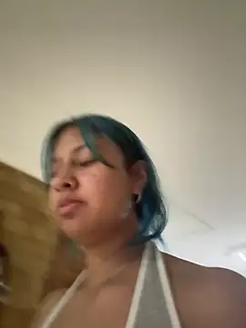 lynn9000 online show from 04-25-26, 05:21