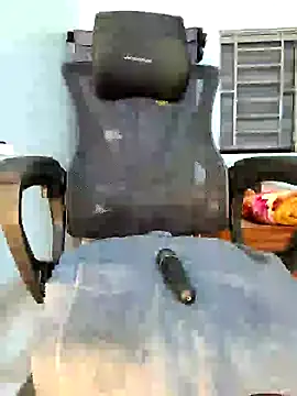 Bee sweet online show from 06-24-26, 05:45